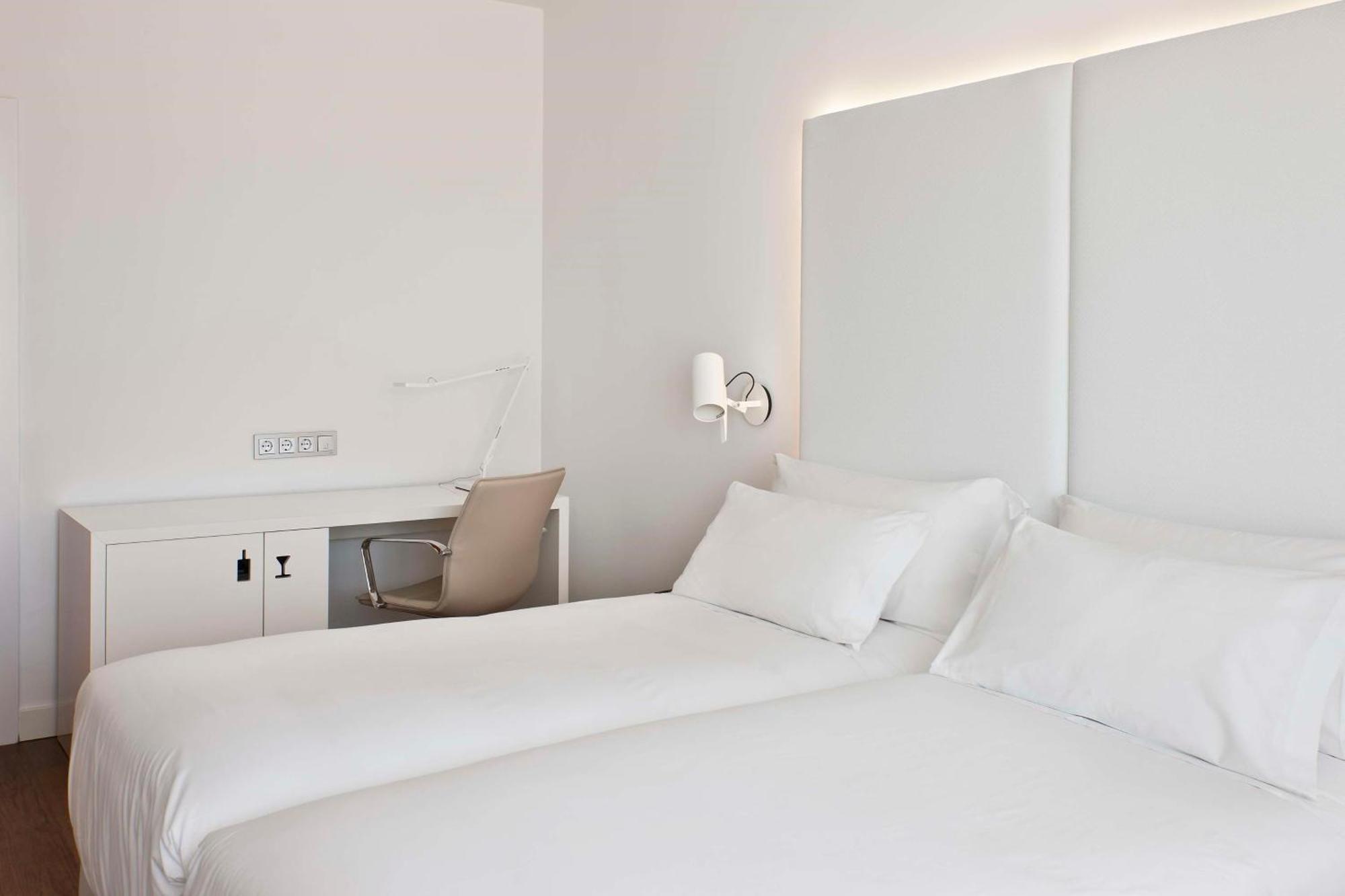 Nh Madrid Atocha Hotel Ngoại thất bức ảnh